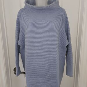 Monk and Lou Kinley Pullover Tunic